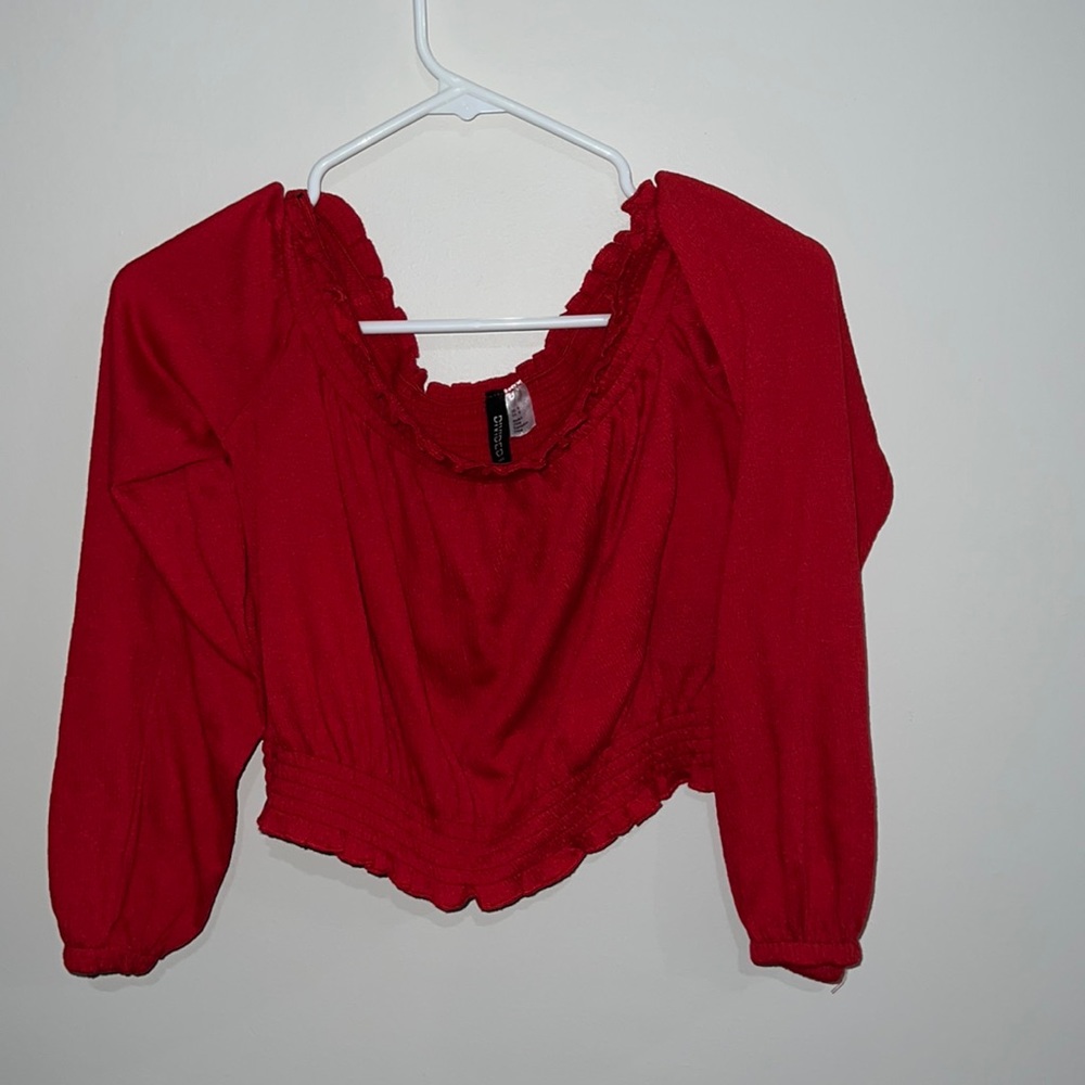 Red H&M crop top